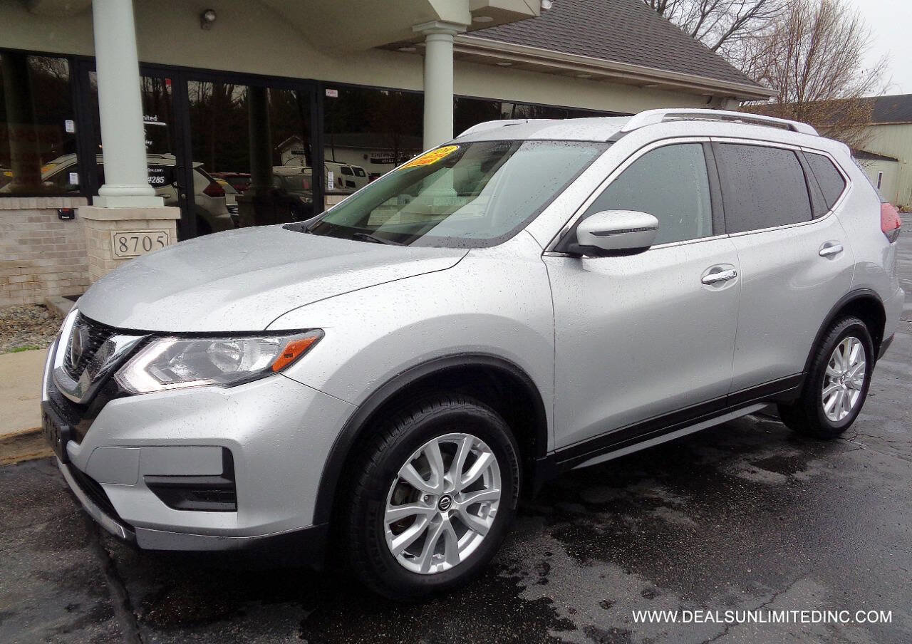 Used 2020 Nissan Rogue S w/ Special Edition Package image 1