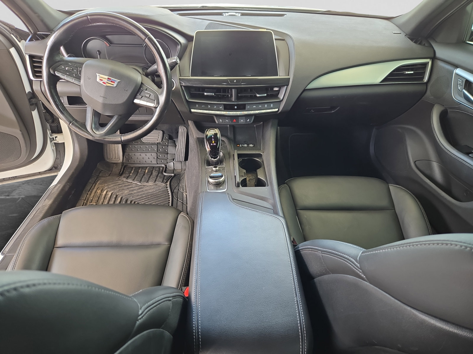 Used 2023 Cadillac CT5 Luxury w/ Cold Weather Package RWD image 15