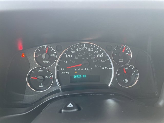 Used 2023 GMC Savana 2500 w/ Driver Convenience Package image 25