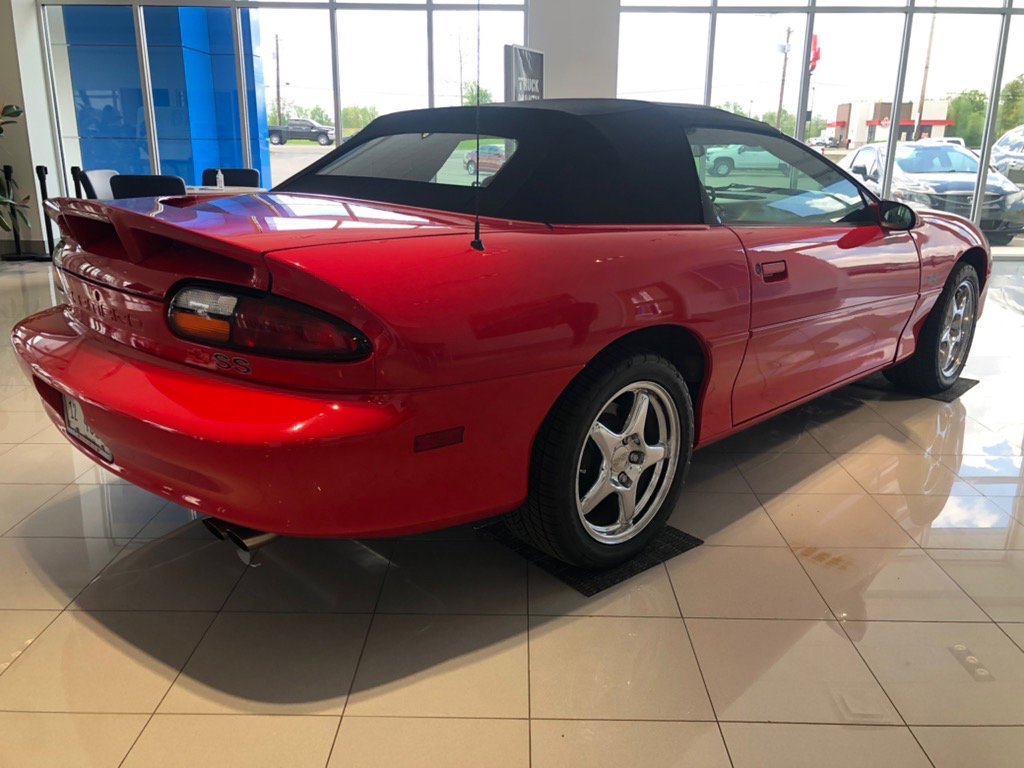 Used 1999 Chevrolet Camaro Z28 w/ SS Performance/Appearance Pkg image 5