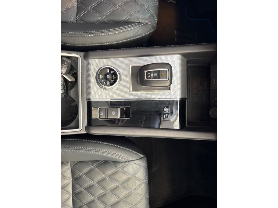 Used 2023 Mitsubishi Outlander SEL image 19