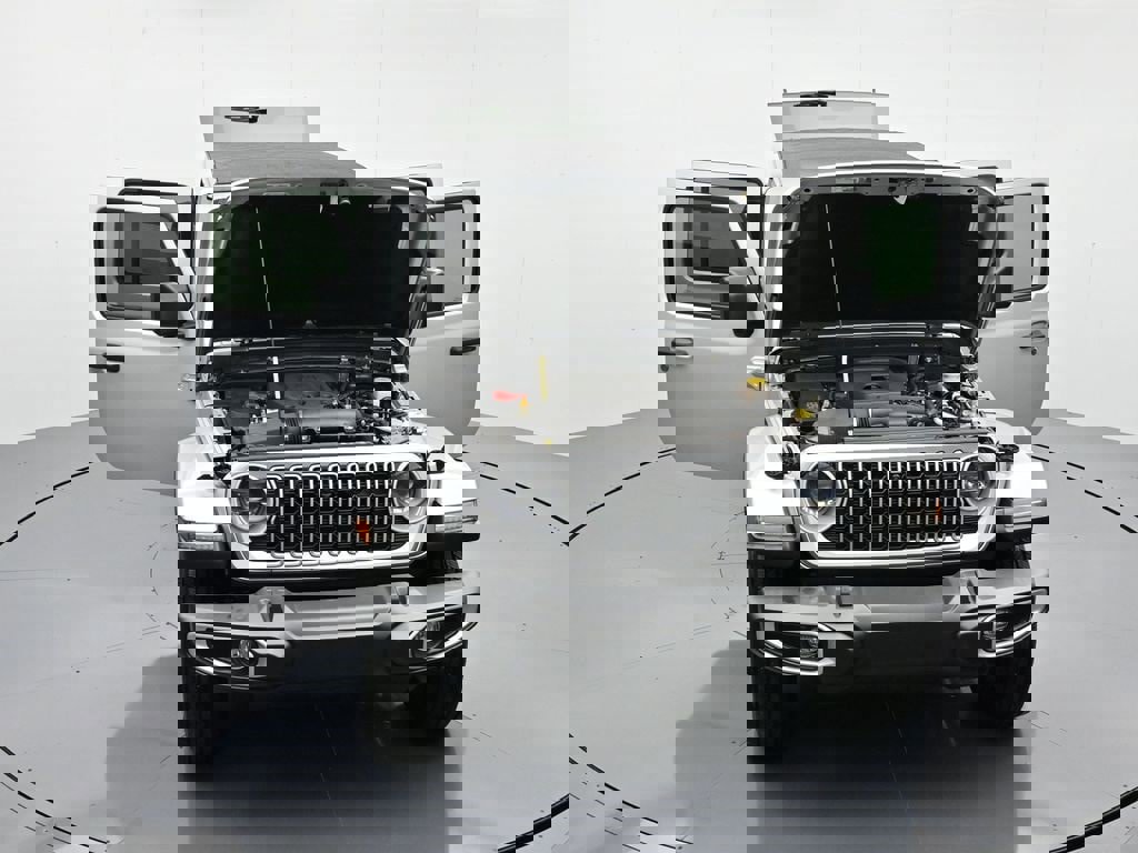 New 2024 Jeep Wrangler Unlimited Sahara w/ Technology Group image 45