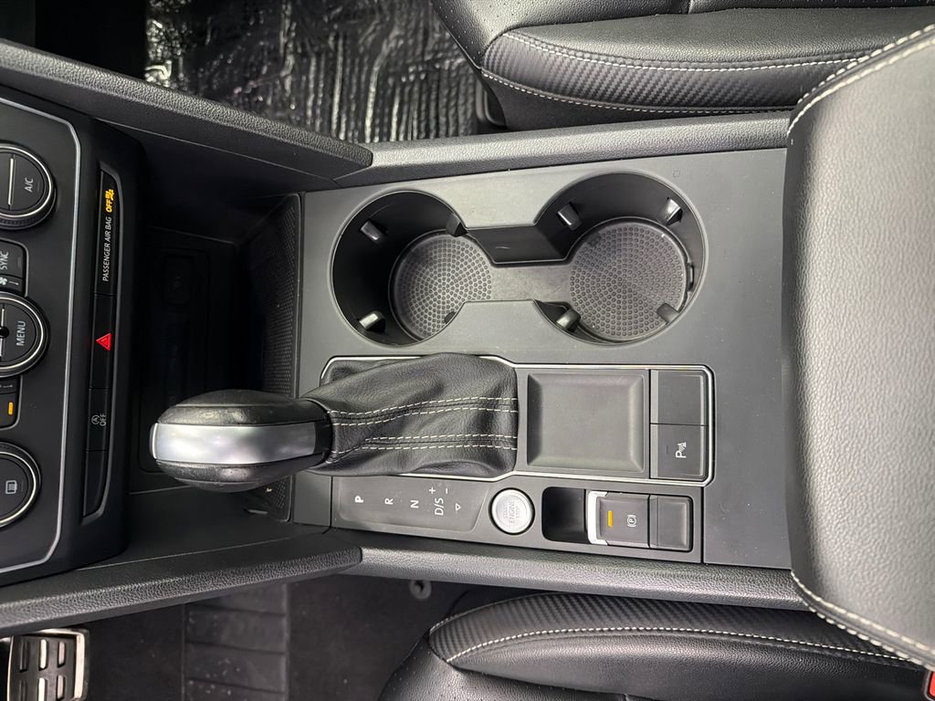 Used 2021 Volkswagen Atlas Cross Sport SE w/ Panoramic Sunroof Package image 33