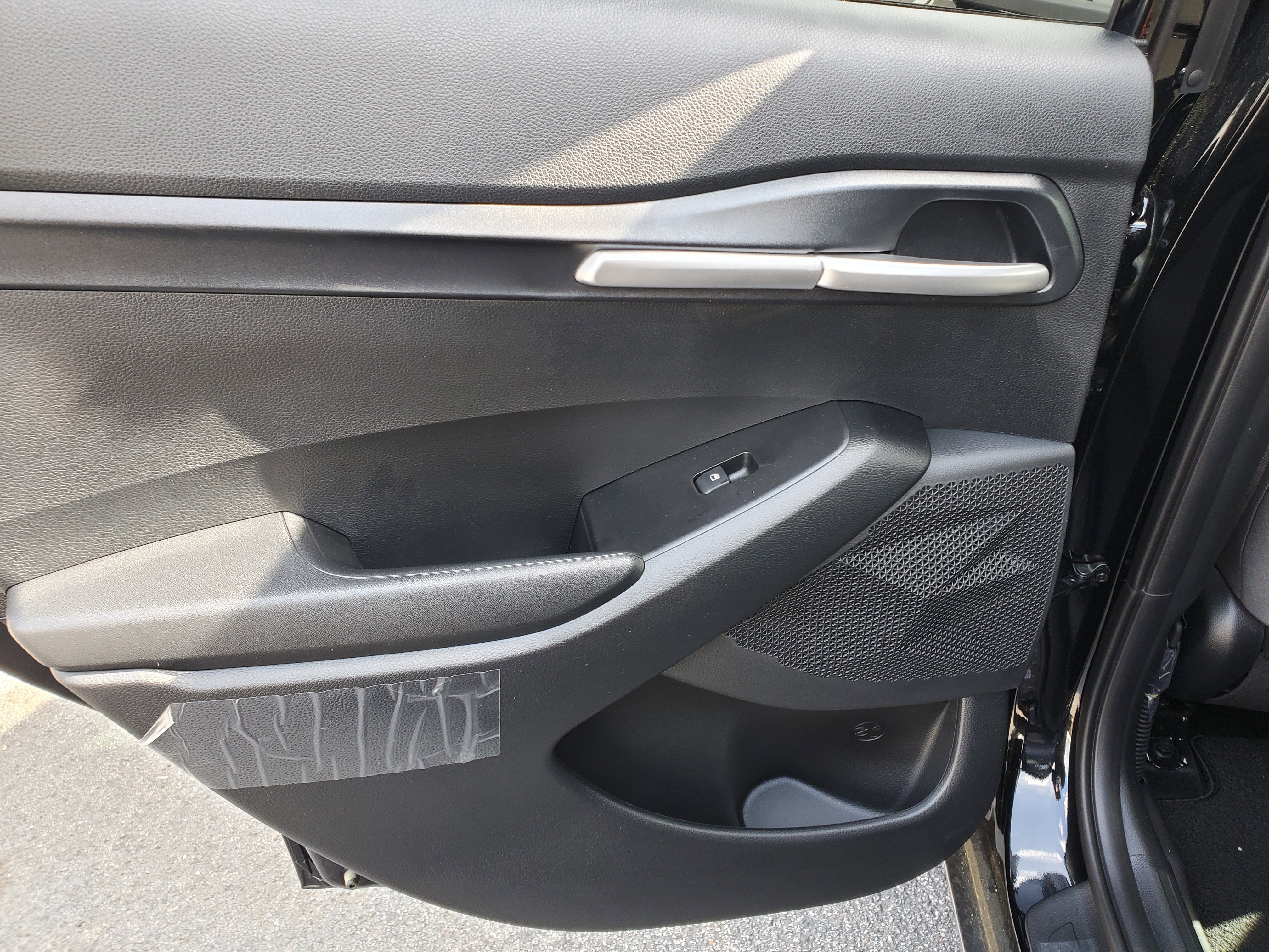 New 2026 Kia Seltos LX FWD image 13