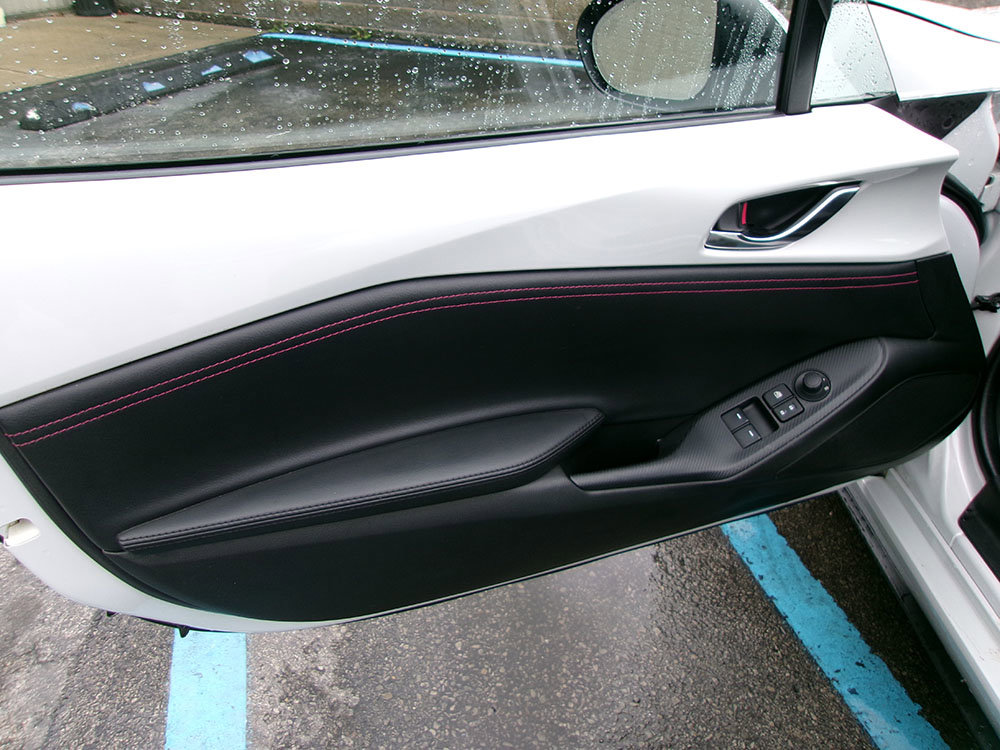 Used 2018 MAZDA MX-5 Miata Grand Touring image 8