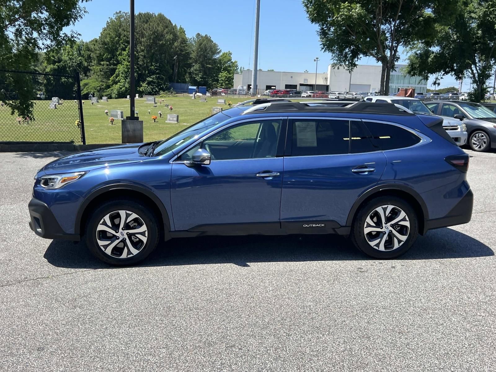 Certified 2021 Subaru Outback Touring w/ Popular Package #2 AWD/4WD image 4