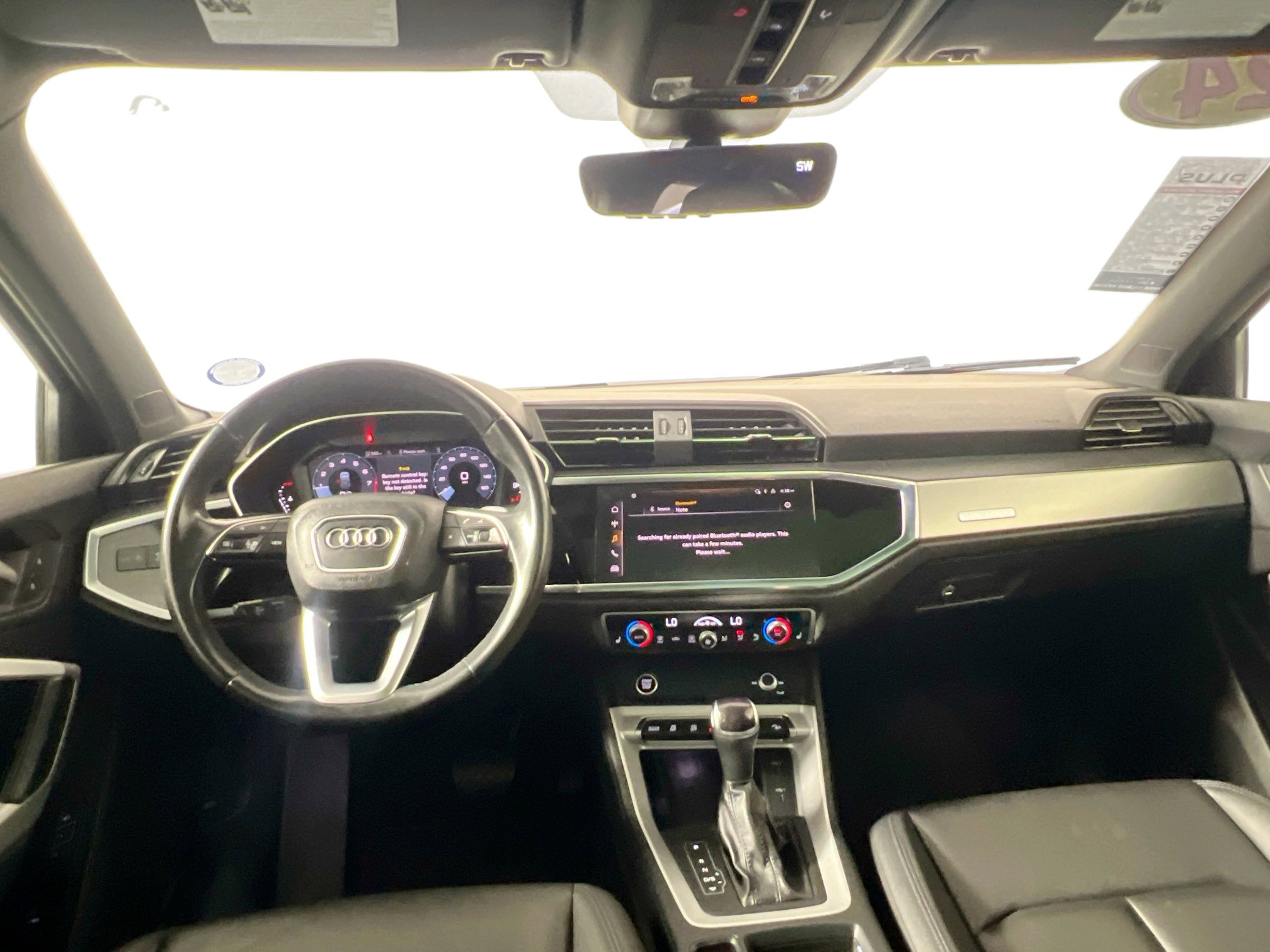 Used 2024 Audi Q3 2.0T Premium image 29