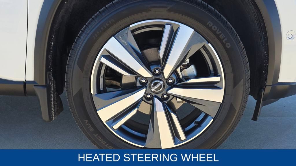 Used 2023 Nissan Rogue Platinum w/ Platinum Premium Package image 13