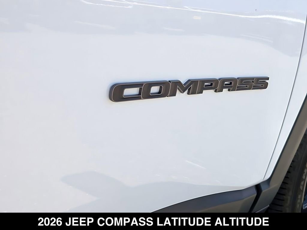 Used 2026 Jeep Compass Latitude AWD/4WD image 28