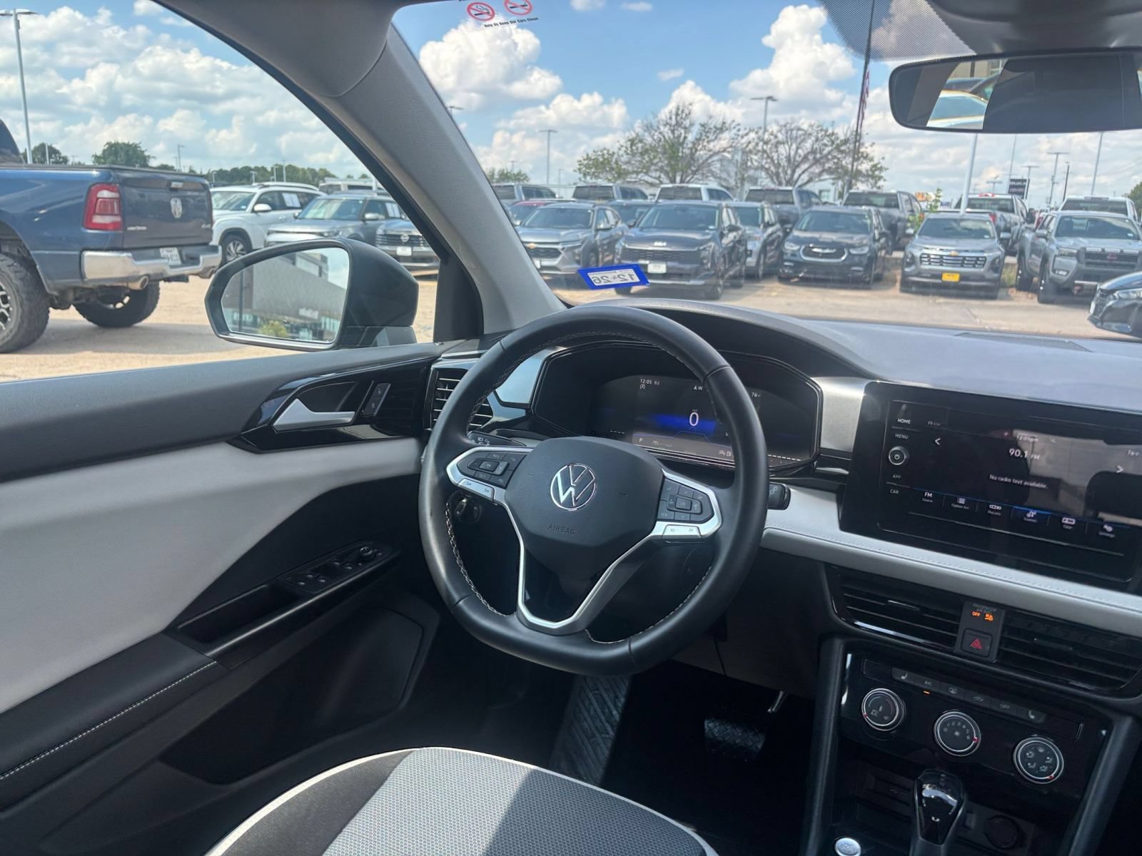 Used 2026 Volkswagen Taos S AWD/4WD image 26