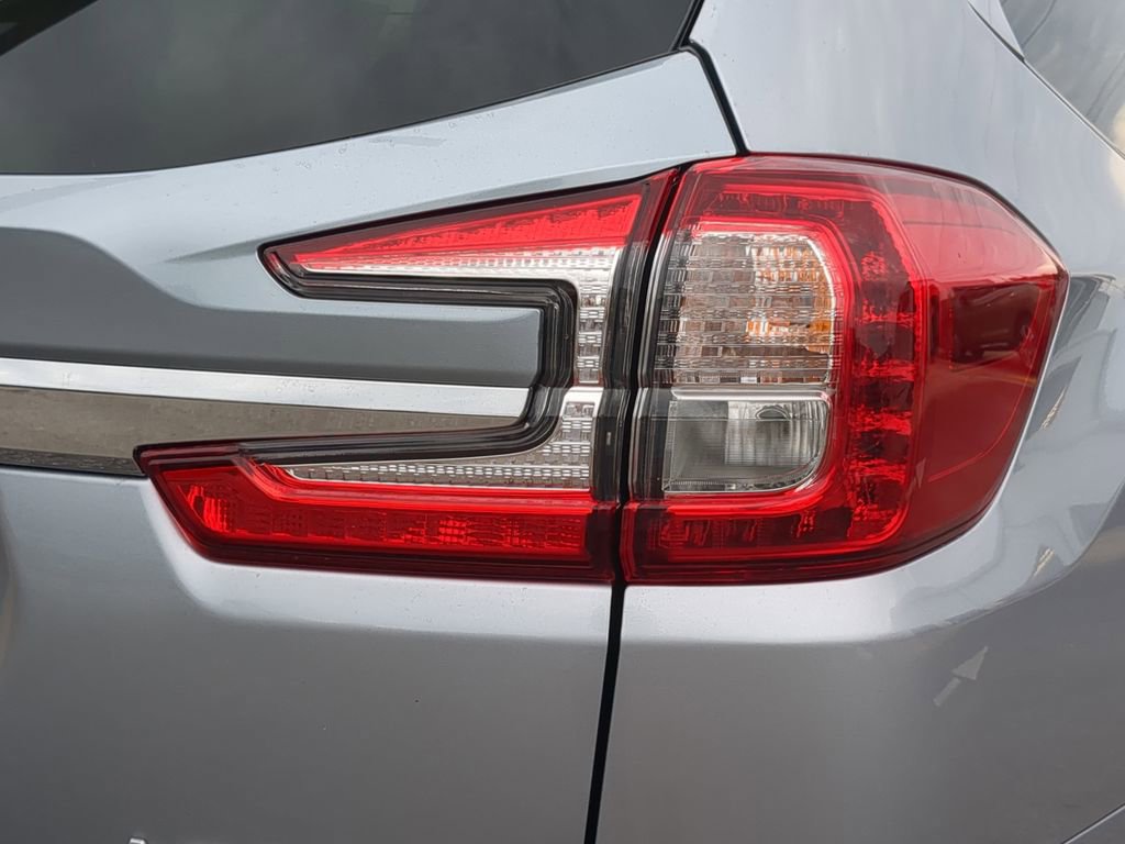New 2026 Subaru Ascent Limited w/ Popular Package #2 AWD/4WD image 8
