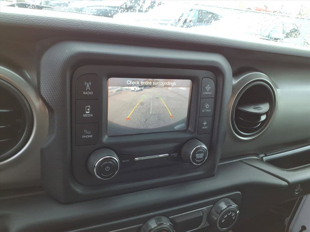 Used 2020 Jeep Wrangler Sport image 20