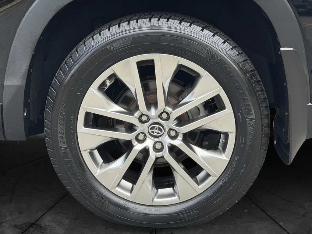 Used 2019 Toyota Highlander Limited Platinum AWD/4WD image 27