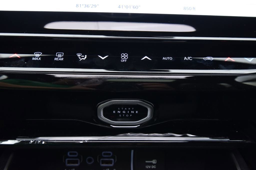 New 2026 Jeep Grand Cherokee Limited w/ Limited Altitude Package image 24