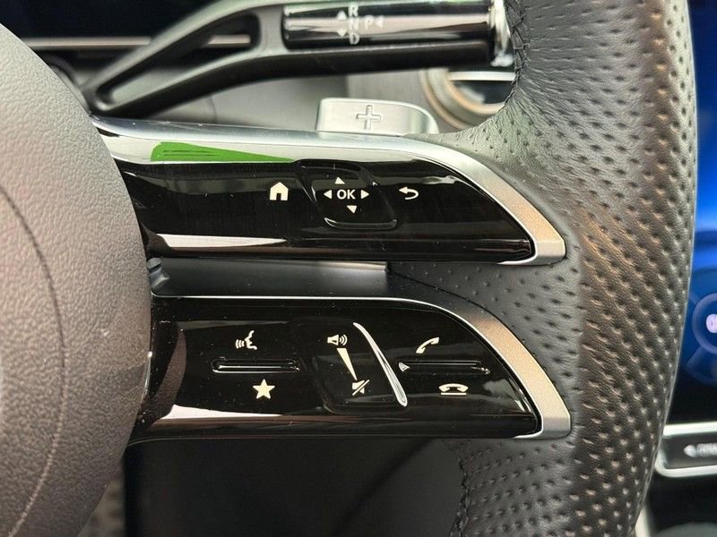 New 2025 Mercedes-Benz GLC 350e 4MATIC image 11