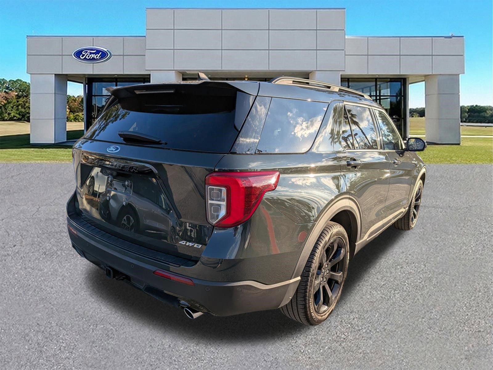 Certified 2023 Ford Explorer ST-Line w/ Class IV Trailer Tow Package AWD/4WD image 4