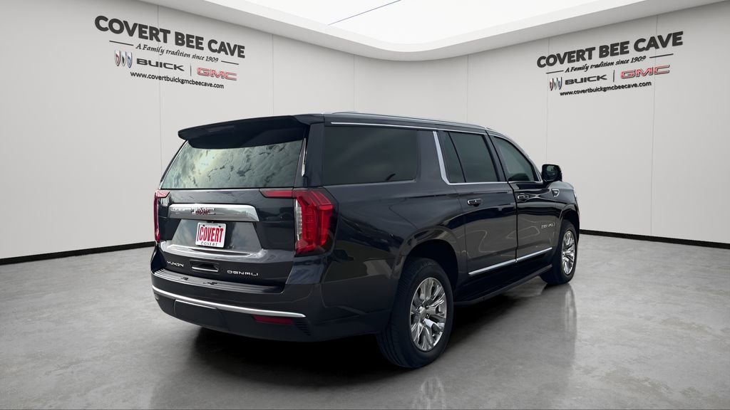 Certified 2023 GMC Yukon XL Denali image 9