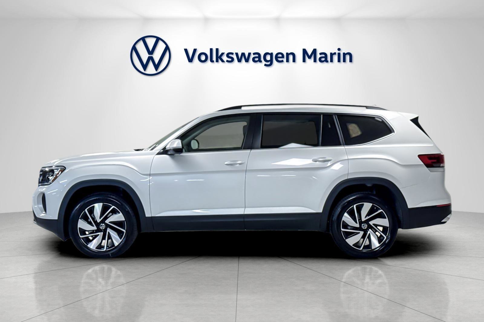 New 2026 Volkswagen Atlas SE image 2
