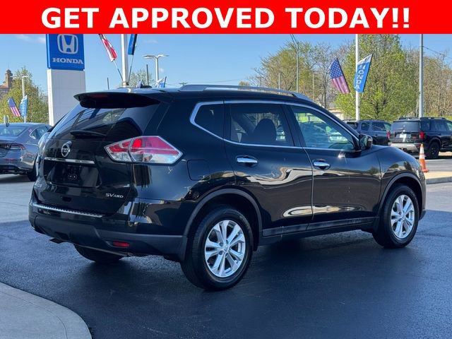 Used 2015 Nissan Rogue SV image 3