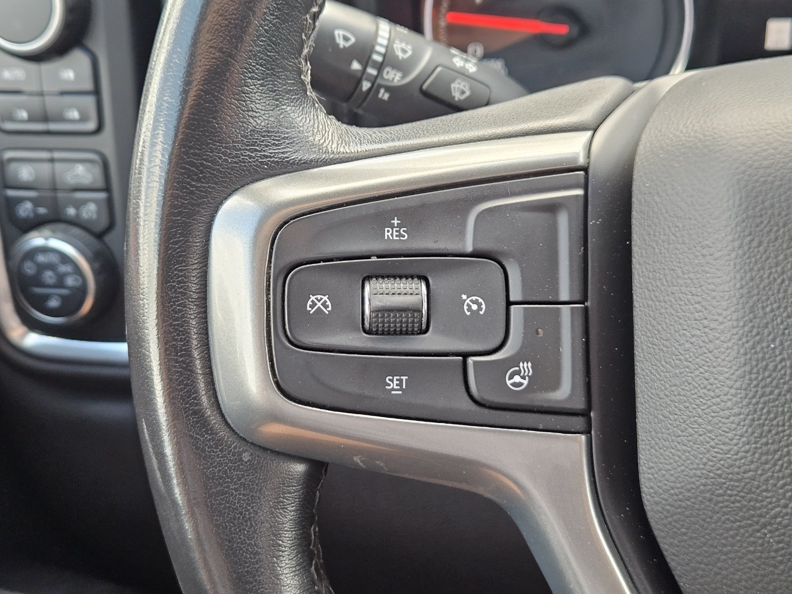 Used 2022 Chevrolet Silverado 2500 LTZ w/ LTZ Texas Edition AWD/4WD image 27