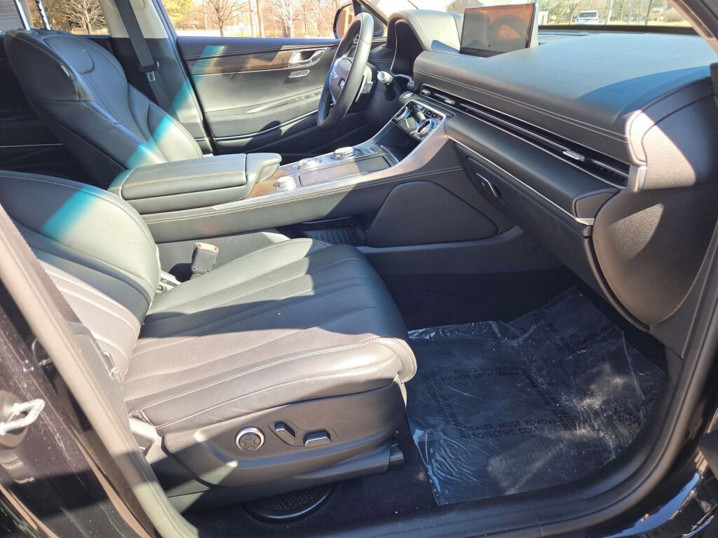 Used 2024 Genesis GV80 3.5T image 6