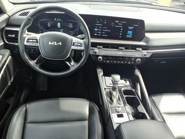 Used 2025 Kia Telluride S image 9