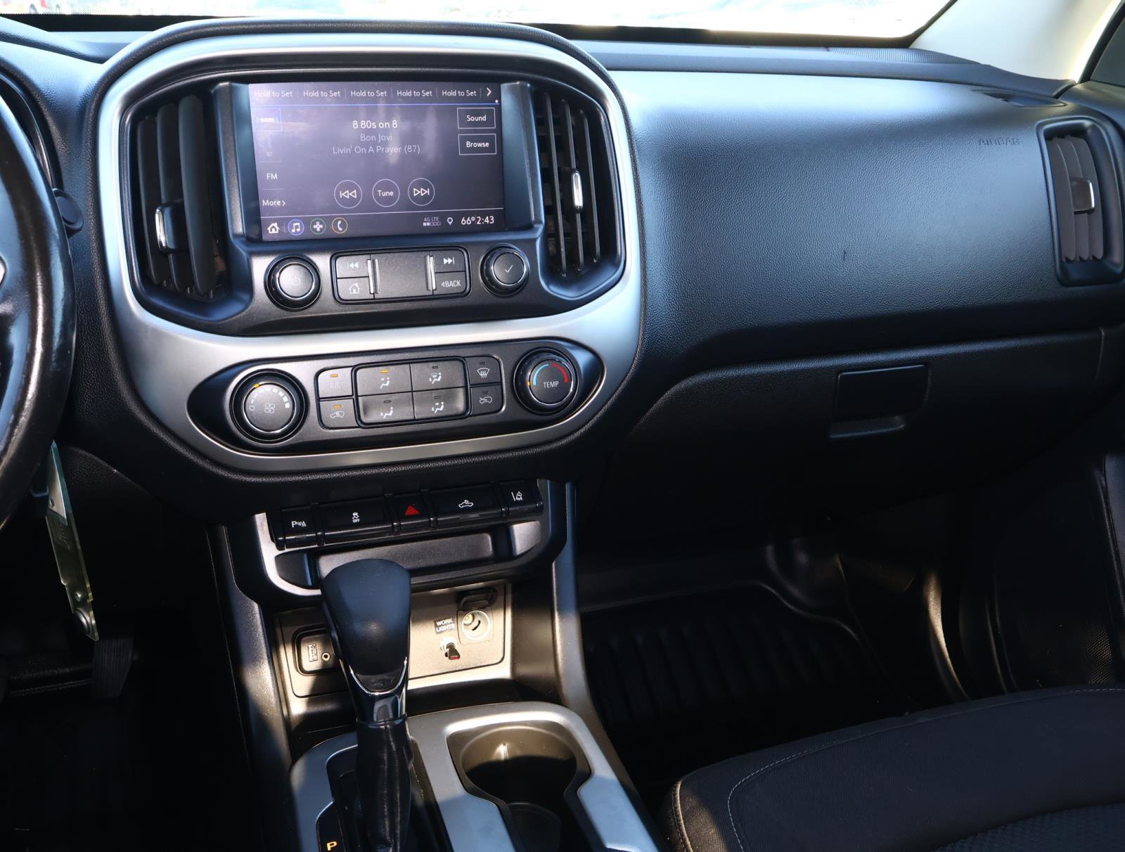 Used 2022 Chevrolet Colorado LT w/ Fleet Safety Package image 9