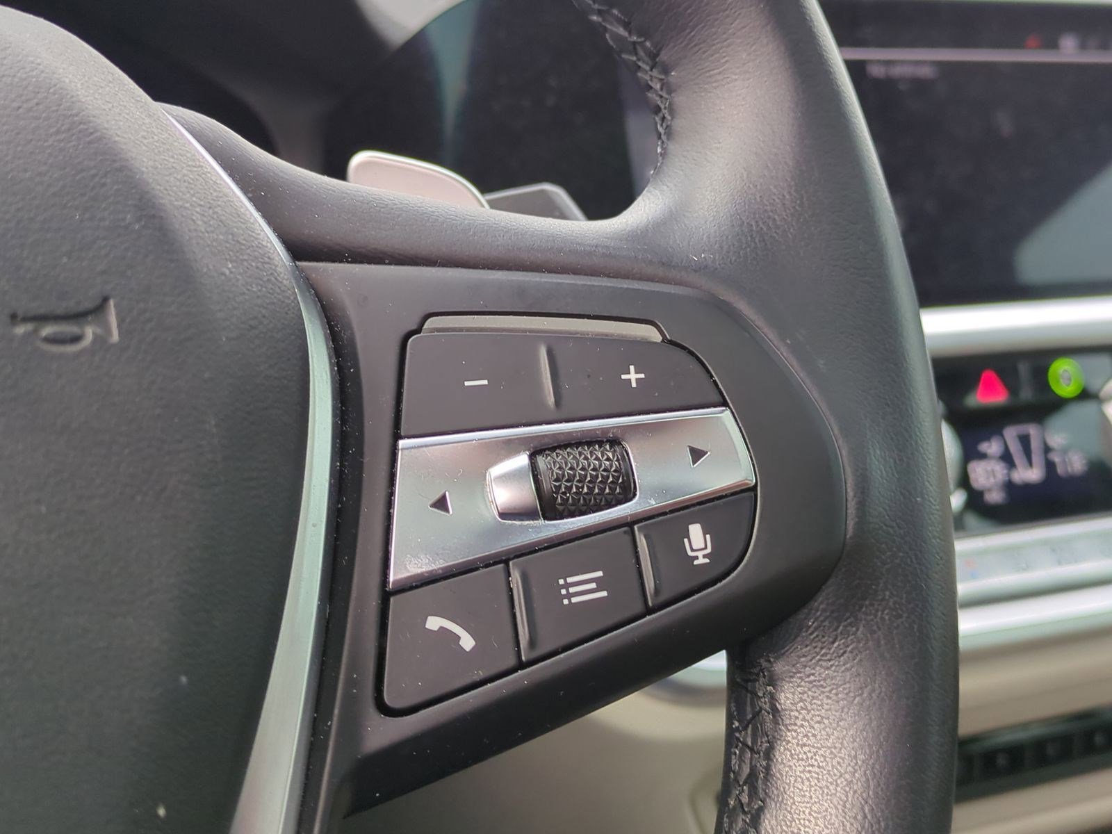 Used 2020 BMW 330i xDrive Sedan w/ Executive Package image 20