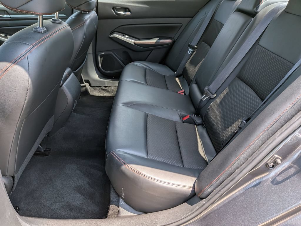 Used 2024 Nissan Altima 2.5 SR FWD image 27