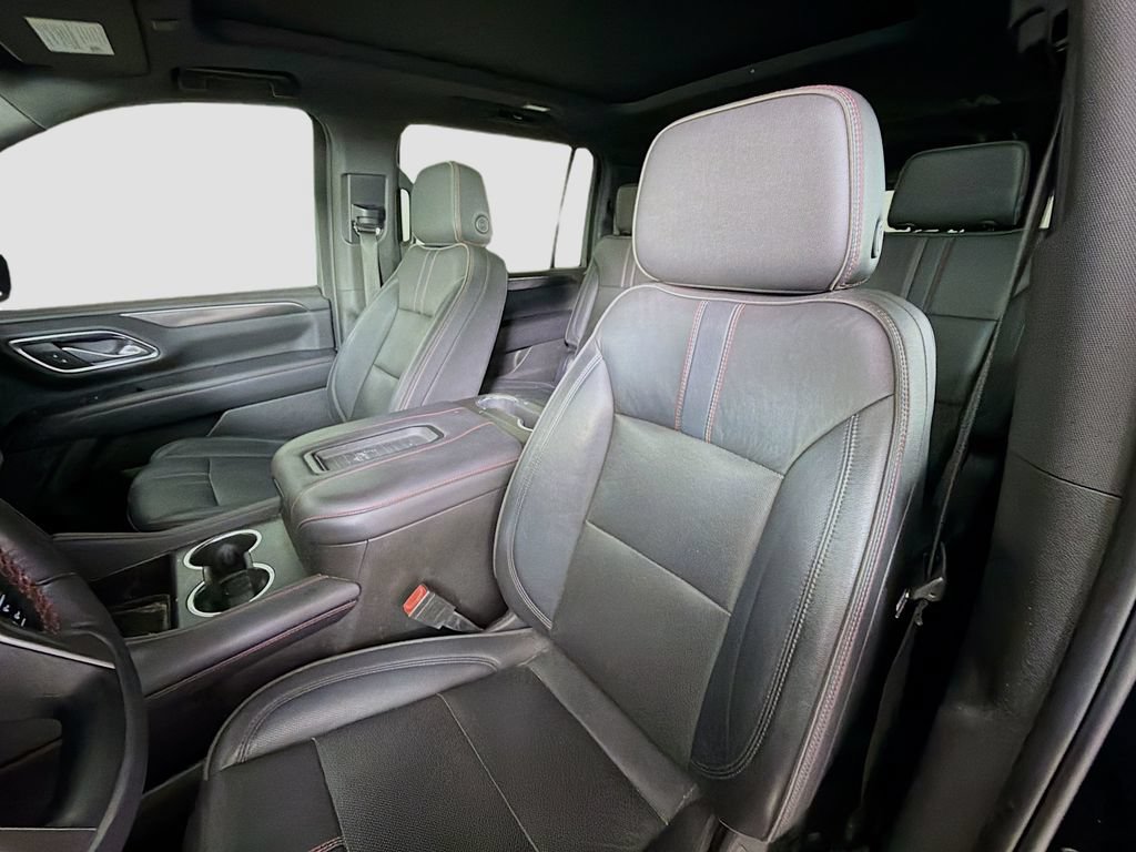 Used 2021 Chevrolet Suburban RST RWD image 14