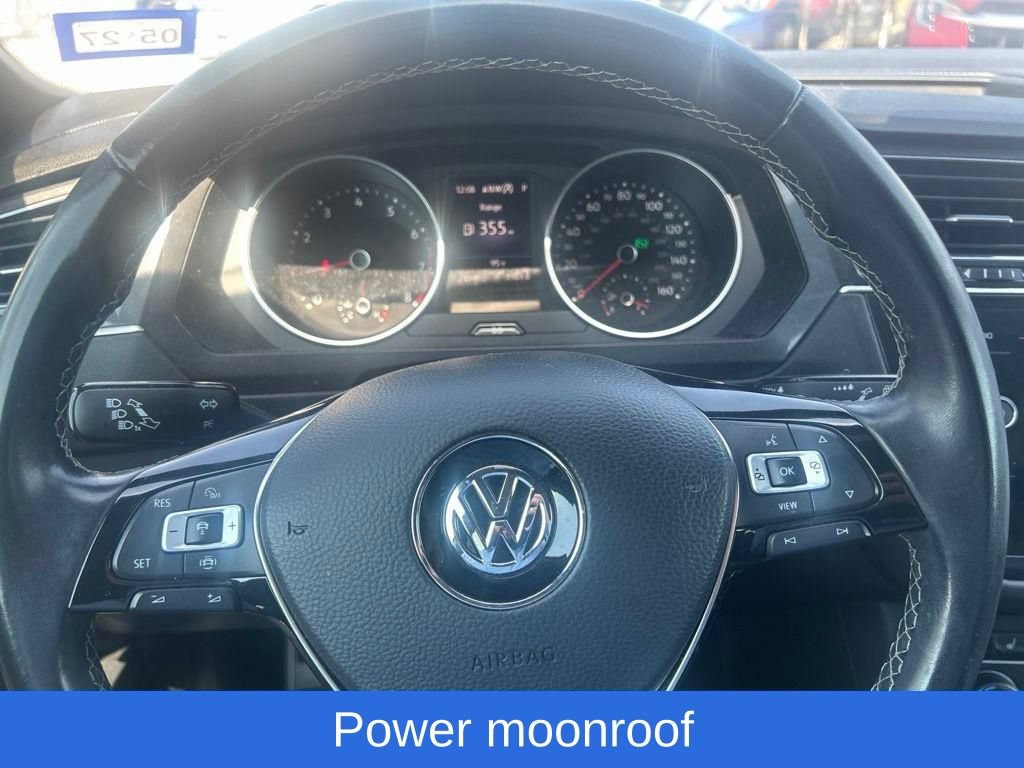 Used 2021 Volkswagen Tiguan SE R-Line FWD image 8