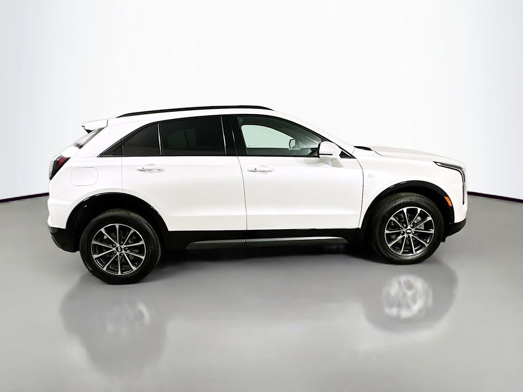 Used 2024 Cadillac XT4 Sport image 7