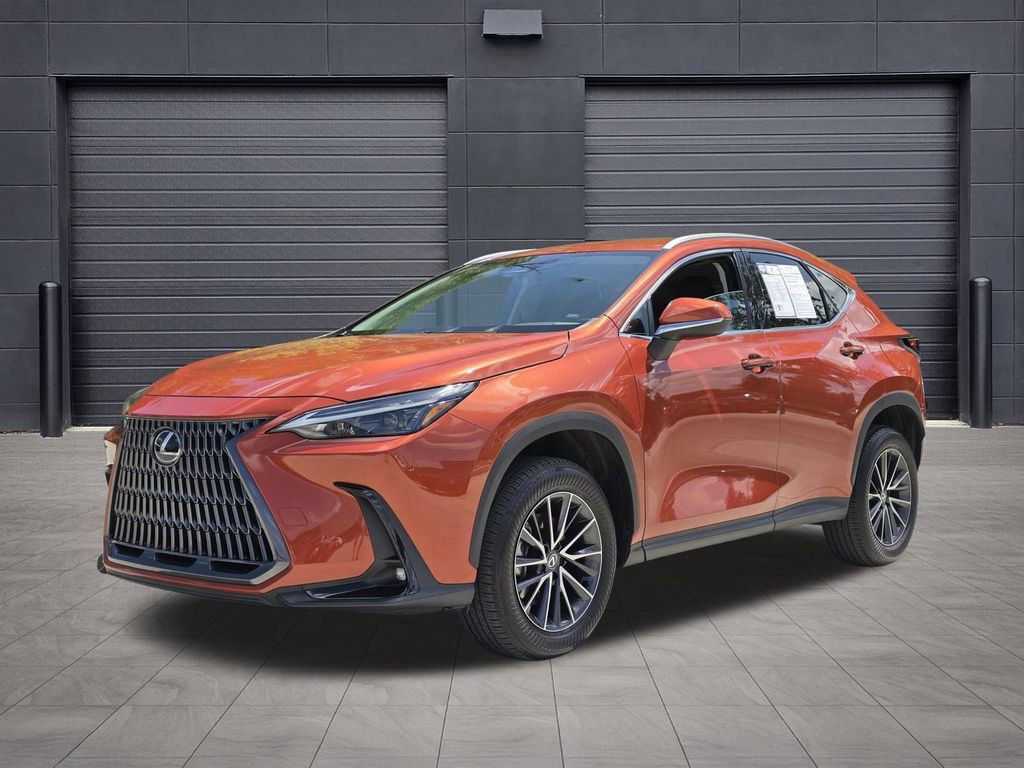 Used 2024 Lexus NX 250 FWD w/ Towing Package (2000 Lbs) image 1