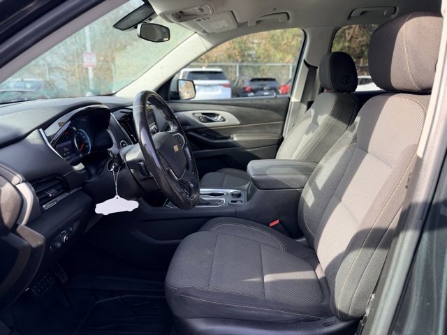 Used 2020 Chevrolet Traverse LT image 6