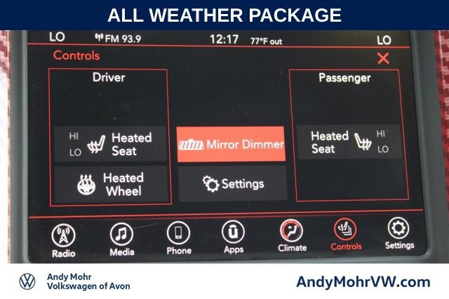 Used 2020 Dodge Challenger SXT w/ Driver Convenience Group AWD/4WD image 32
