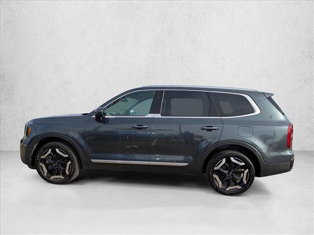 Used 2023 Kia Telluride S image 9