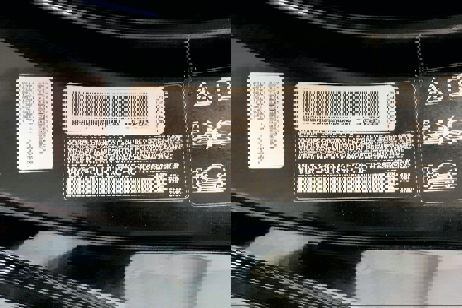 Used 2022 BMW M850i xDrive Convertible image 36