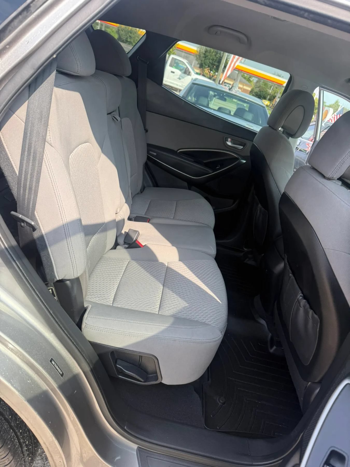 Used 2017 Hyundai Santa Fe Sport AWD/4WD image 19