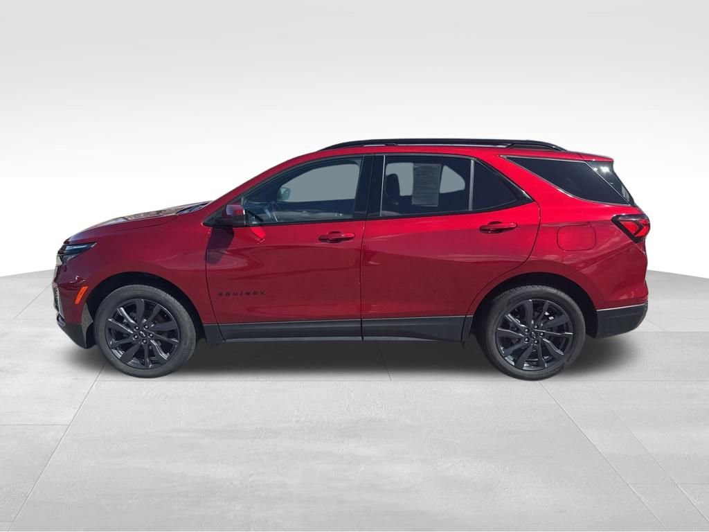Used 2024 Chevrolet Equinox RS image 2