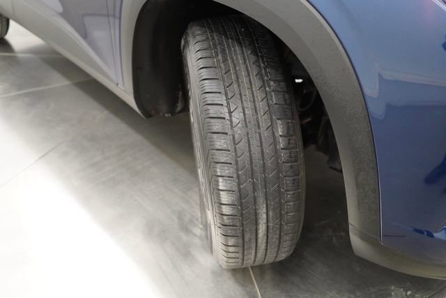 Used 2024 Chevrolet Trax LT w/ LT Convenience Package FWD image 61