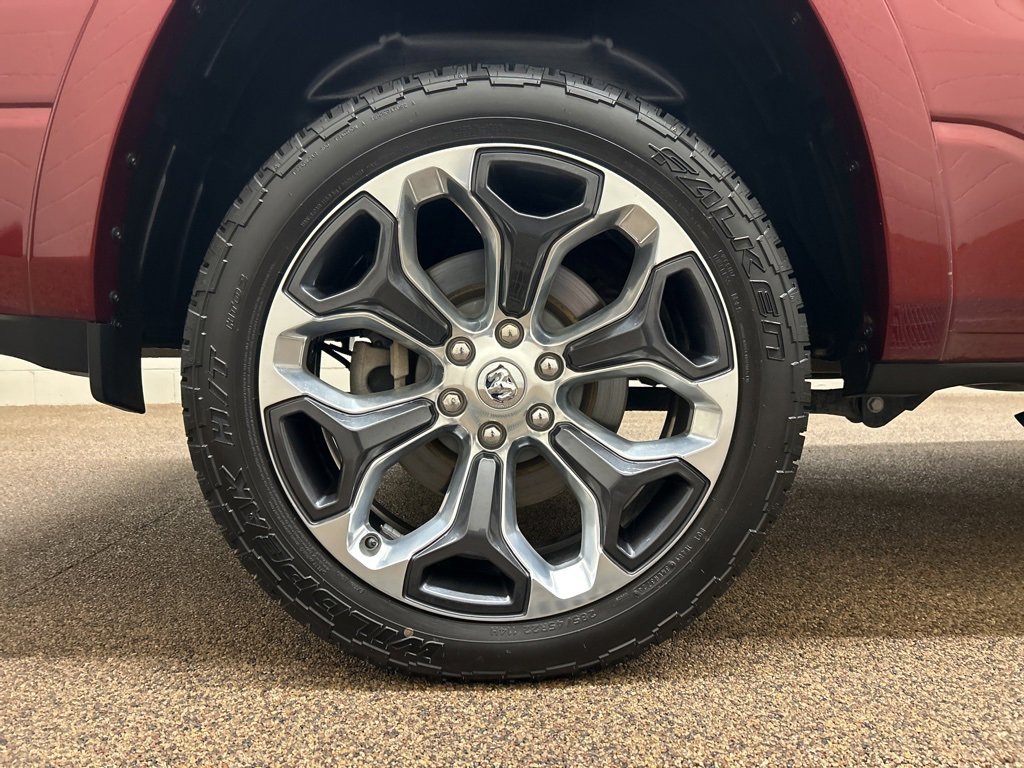 Used 2023 RAM 1500 Limited w/ Body Color Bumper Group image 33