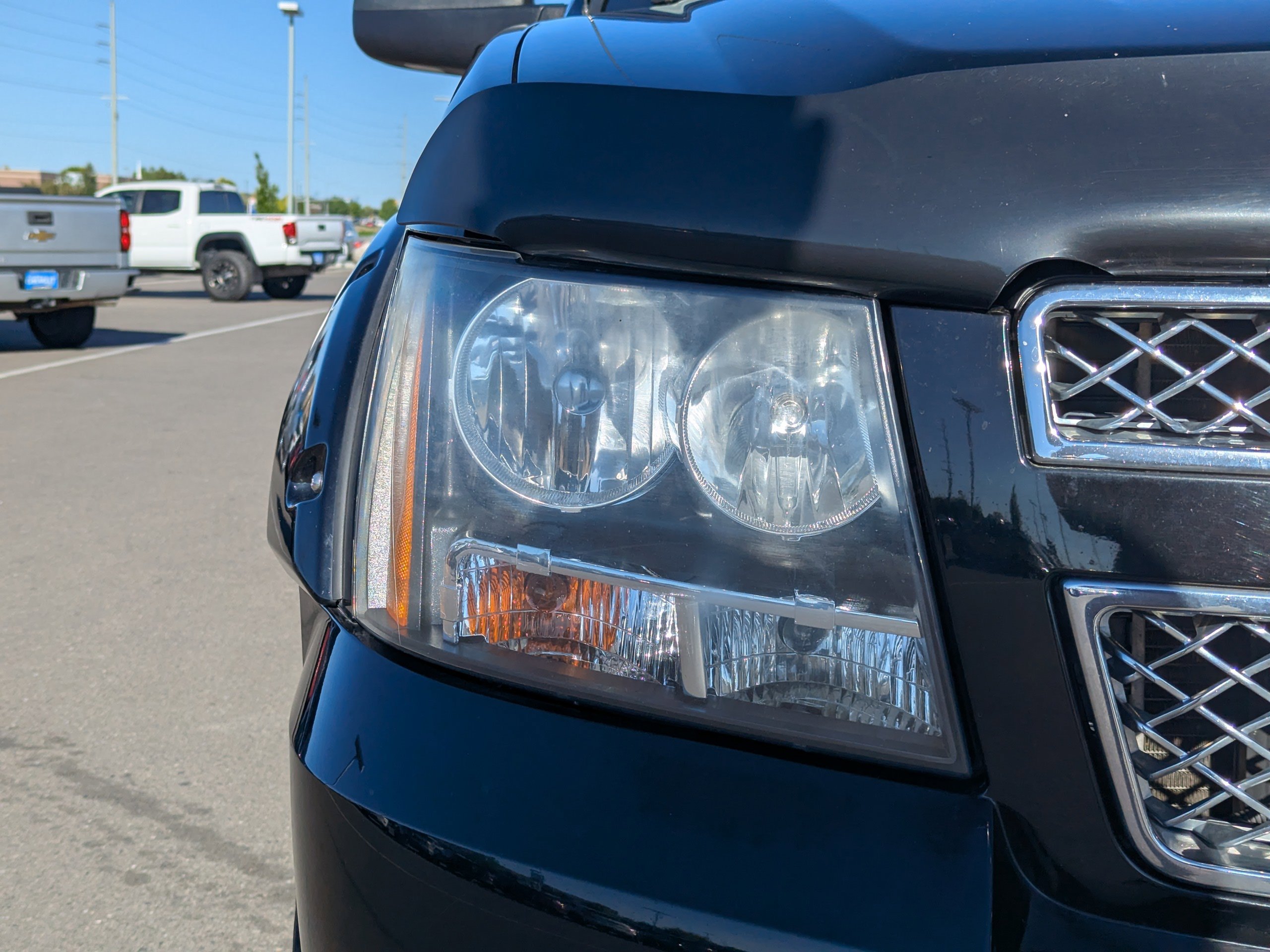 Used 2013 Chevrolet Avalanche LT w/ All-Star Edition AWD/4WD image 41