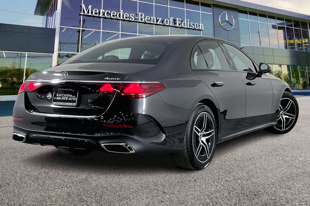 Used 2026 Mercedes-Benz E 350 4MATIC Sedan image 10
