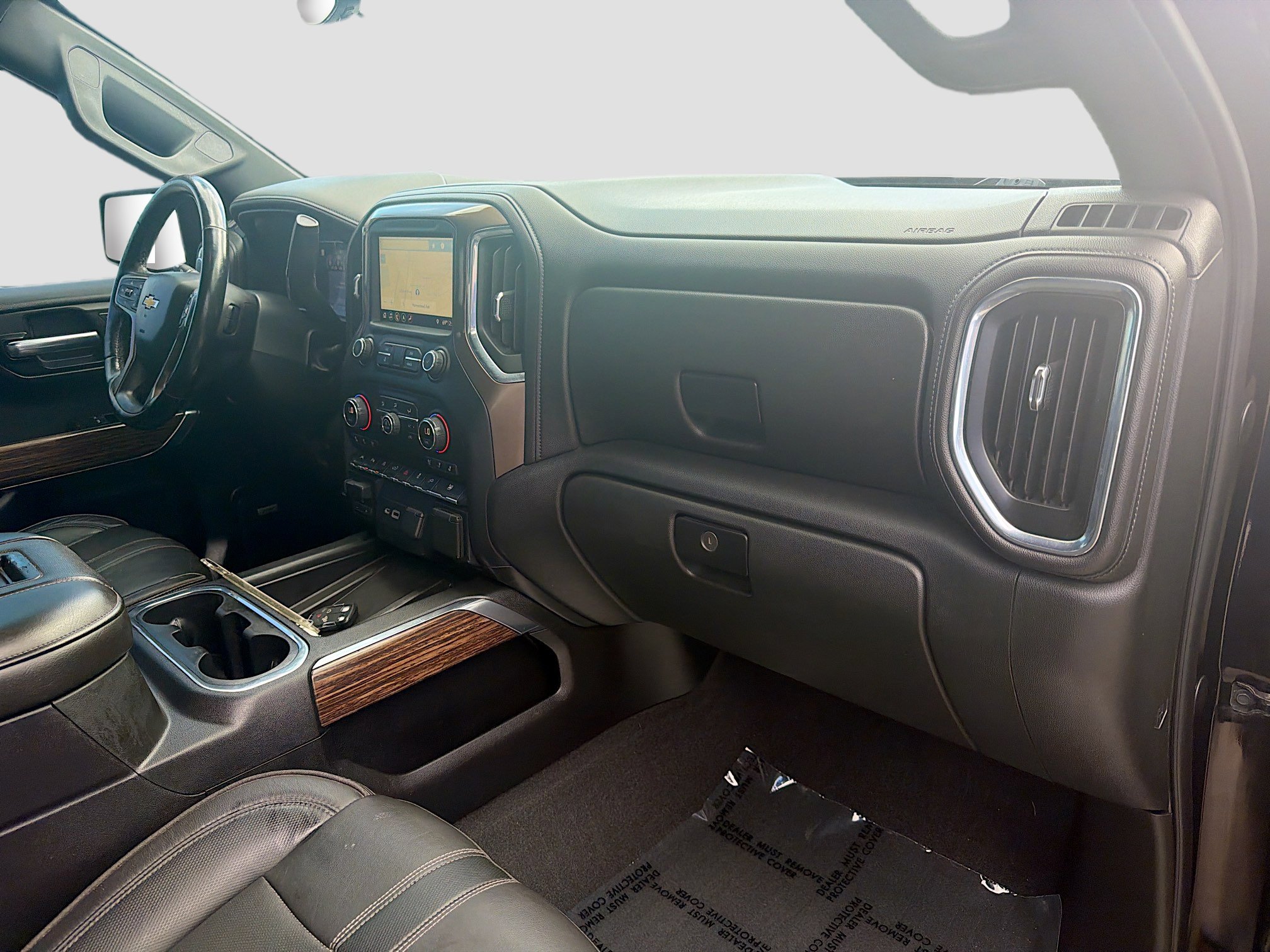 Used 2019 Chevrolet Silverado 1500 High Country w/ Technology Package AWD/4WD image 33