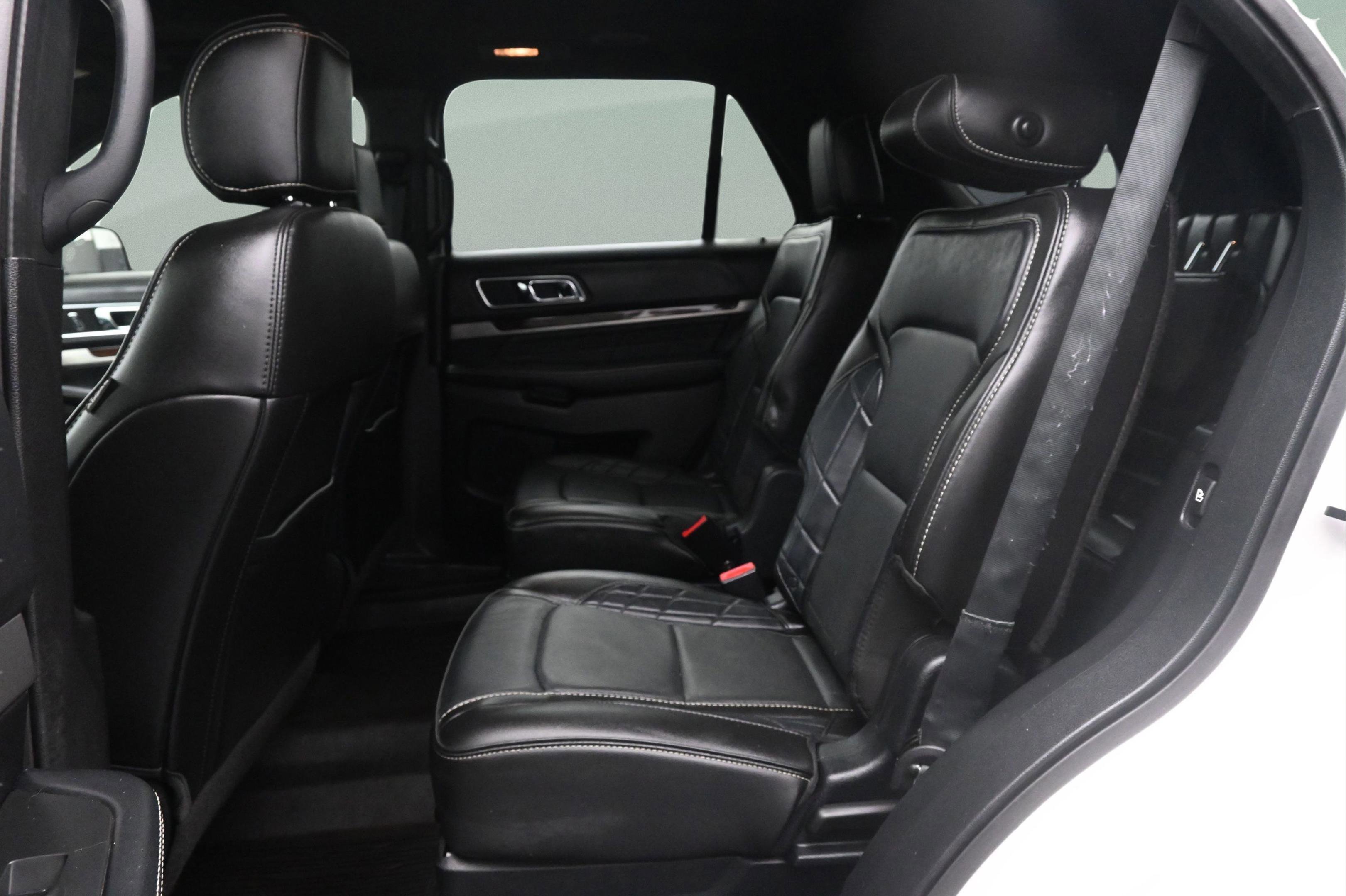 Used 2017 Ford Explorer Platinum AWD/4WD image 14
