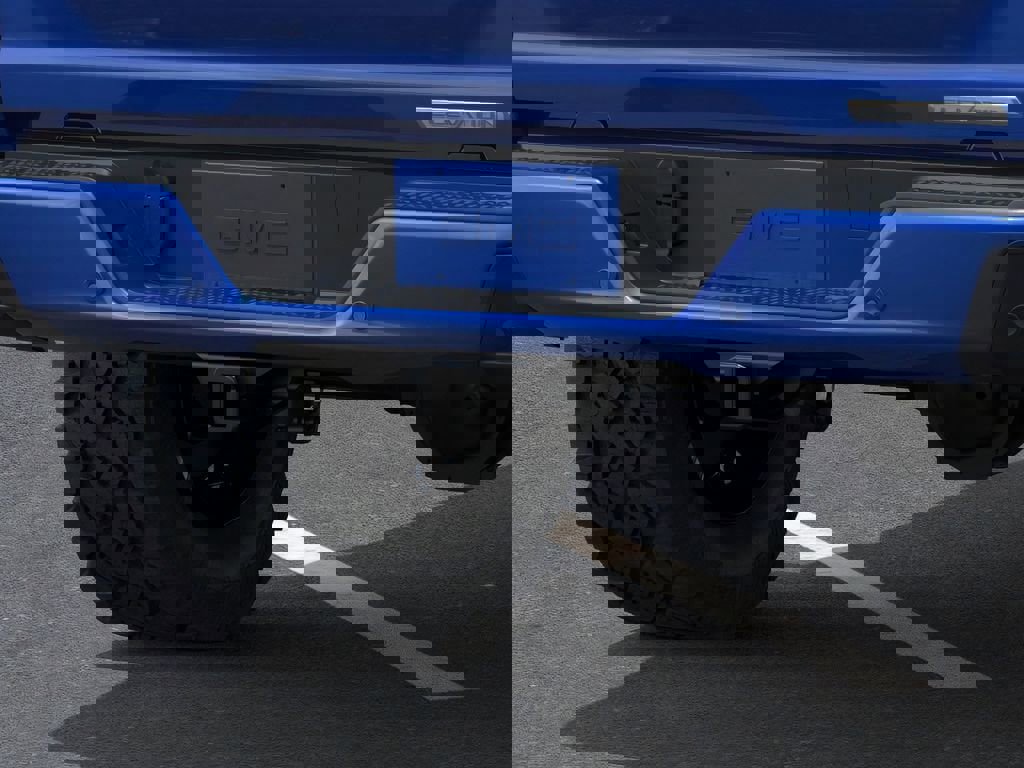 New 2026 GMC Canyon Elevation w/ Convenience Package image 15