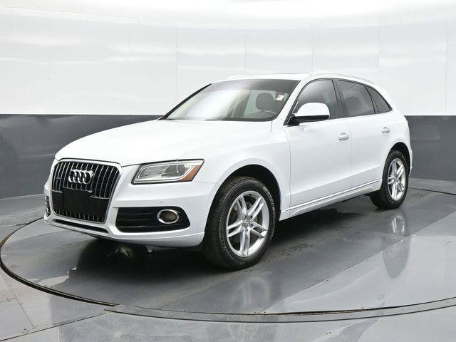 Used 2016 Audi Q5 2.0T Premium Plus w/ Technology Package AWD/4WD image 3