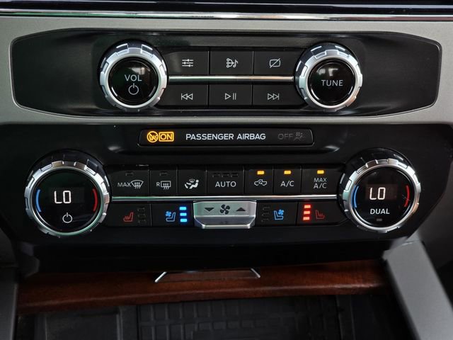 Certified 2022 Ford F450 King Ranch w/ King Ranch Ultimate Package AWD/4WD image 25