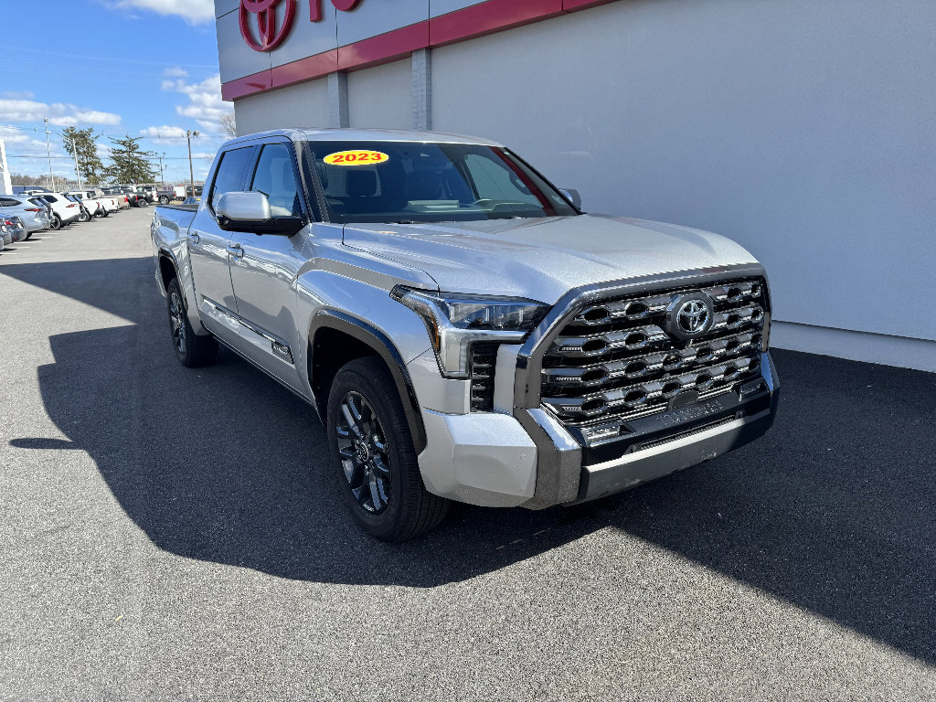 Used 2023 Toyota Tundra Platinum w/ Advanced Package image 4