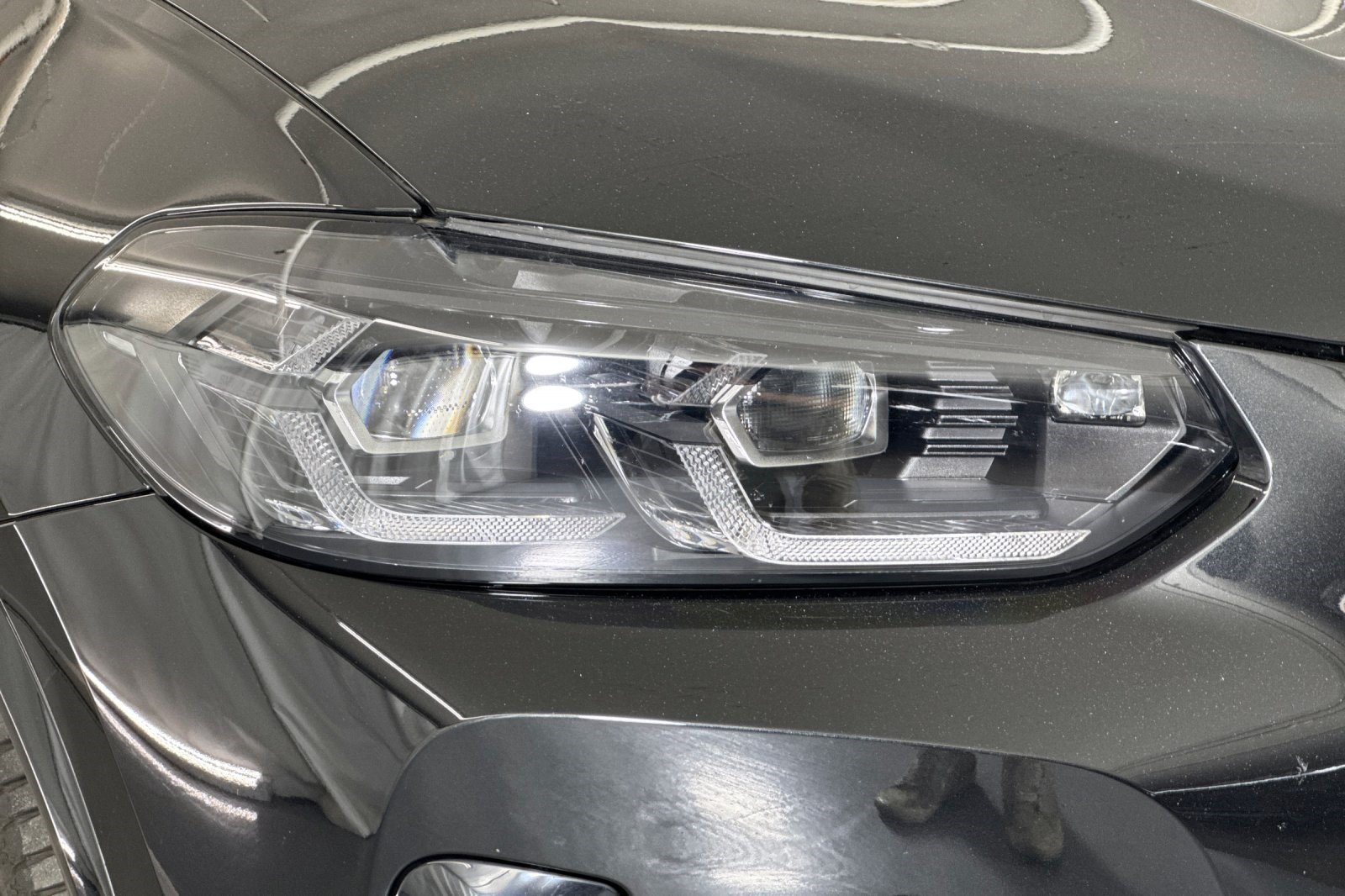 Certified 2024 BMW X3 xDrive30i w/ Premium Package w/ZPA AWD/4WD image 11